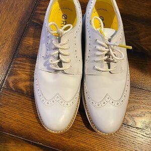 Cole Haan women’s White Golf Shoes Size 8